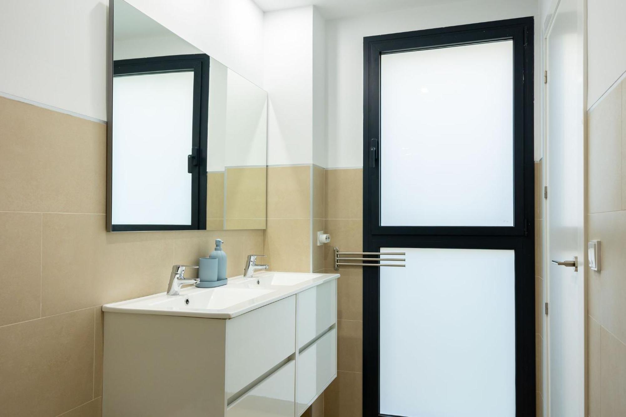 Charming 2 Bedroom Apartment By Torre Del Oro By Ocityzen Sevilha Exterior foto